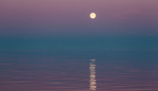 moon rising and the sea