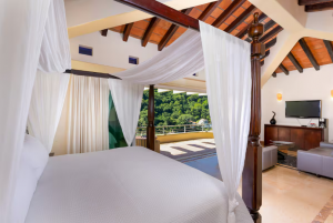 Lux Room