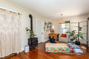 521 NW Harriman St 17 300x200